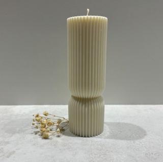 Świeca sojowa geometryczna - kolumna