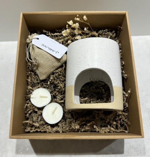 Zestaw prezentowy: woski i kominek