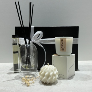 Zestaw średni nr 2: elegancki dyfuzor, świeca zapachowa i świeca dekoracyjna